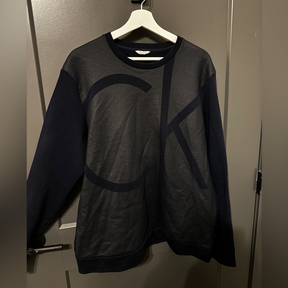 Large Calvin Klein sweater